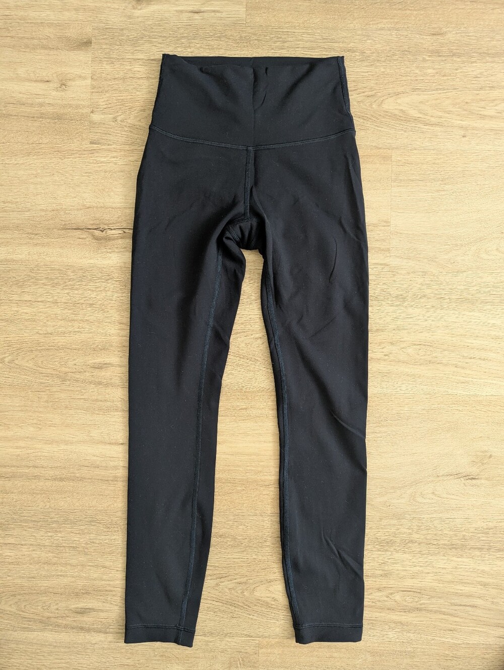LULULEMON Wunder Train High-Rise Tight 25"